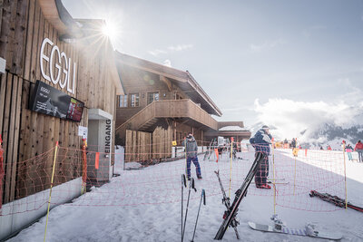 Neubau Berghaus Eggli, Gstaad