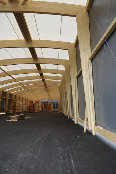 Neue Lagerhalle Reinhardt Holz AG, Erlenbach im Simmental