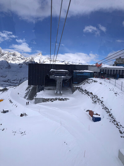 3-S cable car Klein Matterhorn, valley station, Zermatt